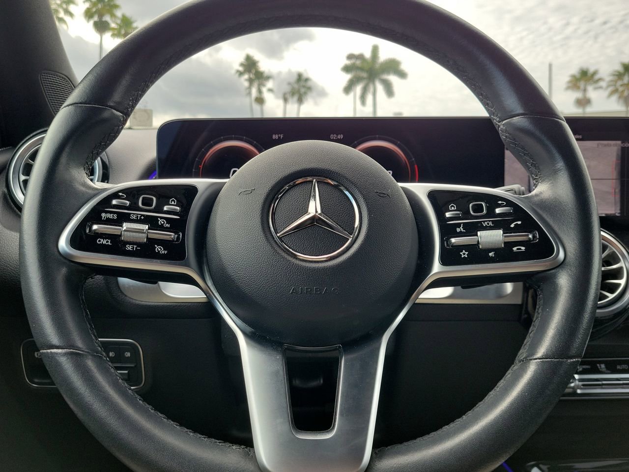Certified 2023 Mercedes-Benz GLB 250 image 28