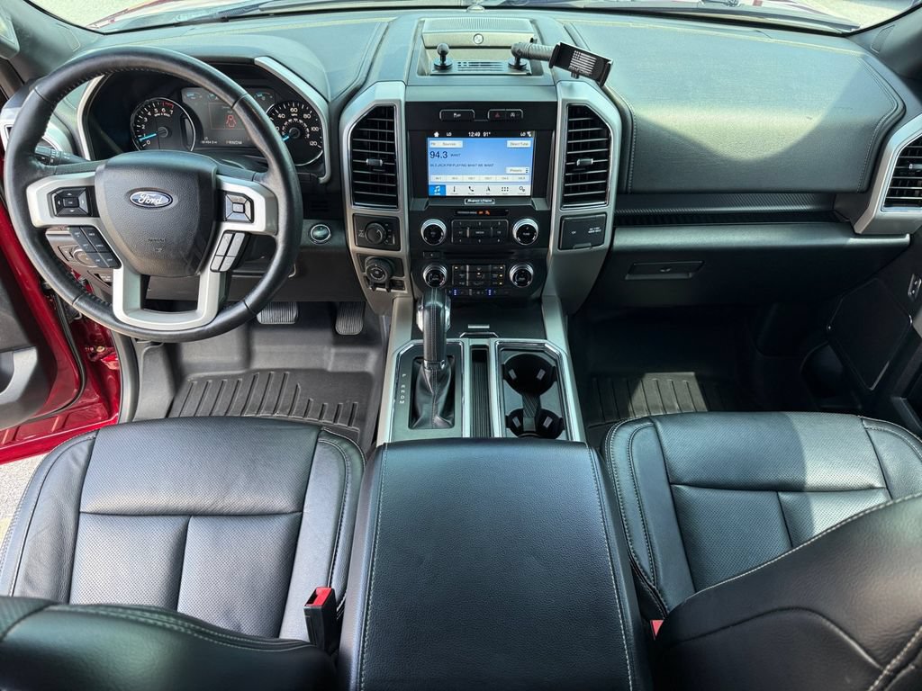 Used 2018 Ford F150 Lariat w/ Equipment Group 502A Luxury AWD/4WD image 12