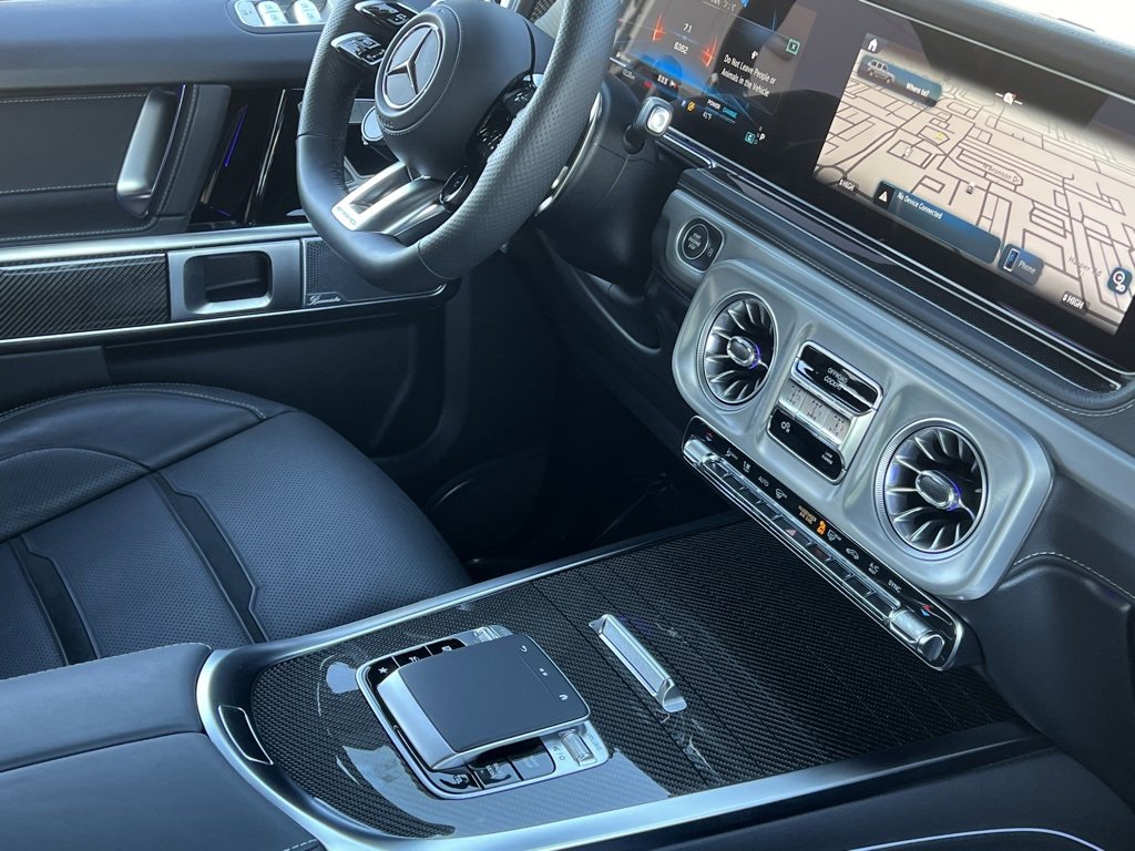 Used 2025 Mercedes-Benz G 63 AMG 4MATIC image 33