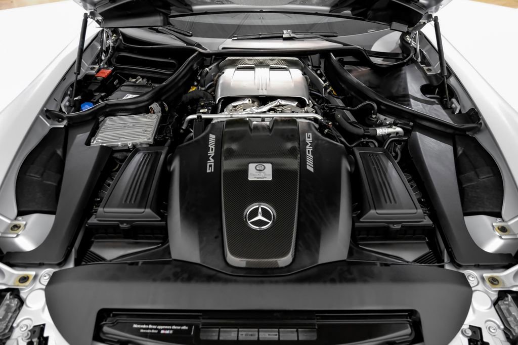 Used 2018 Mercedes-Benz AMG GT R image 38
