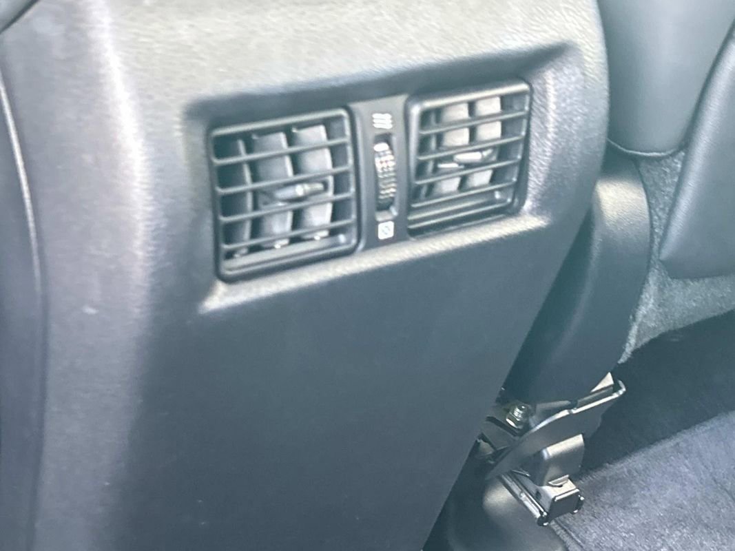 Used 2014 Lexus GX 460 image 16