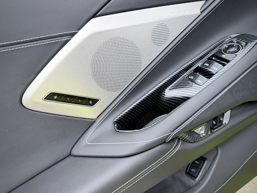 Used 2023 Chevrolet Corvette Stingray Preferred Conv w/ Z51 Performance Package RWD image 10