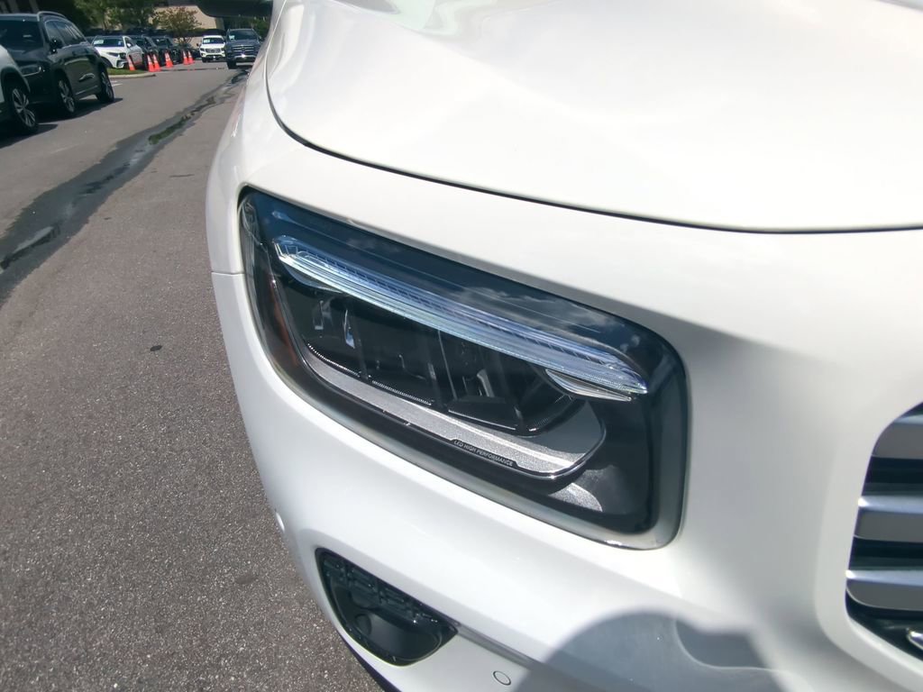 New 2025 Mercedes-Benz GLB 250 GLB 250 image 21