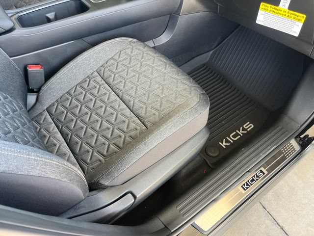 Used 2026 Nissan Kicks SV FWD image 22