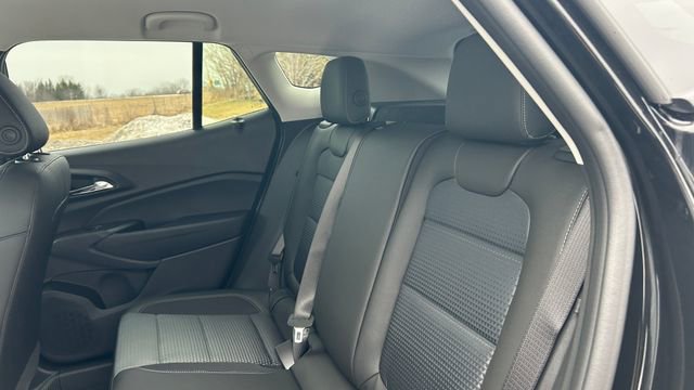 New 2026 Chevrolet Trax LT image 32