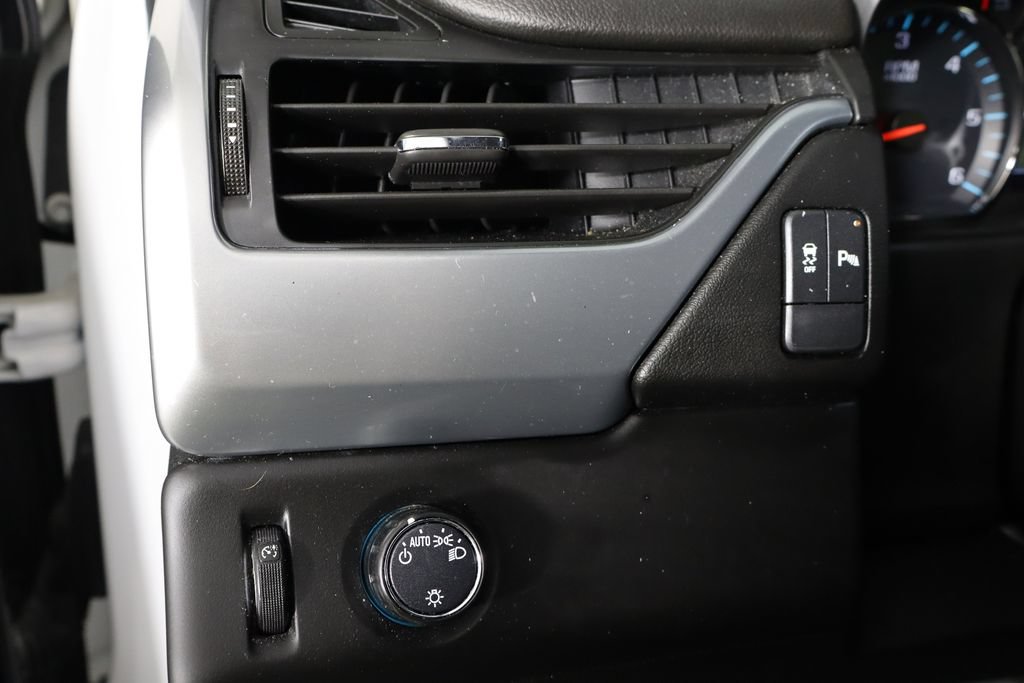 Used 2019 Chevrolet Tahoe 2WD w/ Remote Keyless Entry Package image 16