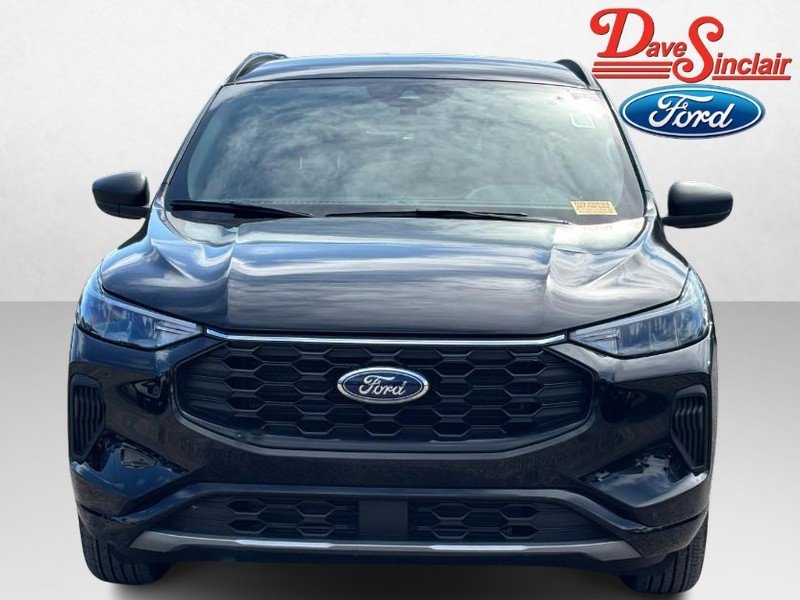 Used 2023 Ford Escape ST-Line w/ Tech Pack #1 FWD image 2