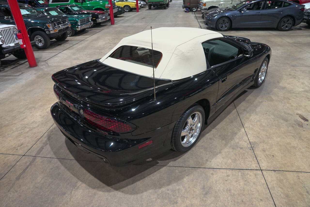 Used 2001 Pontiac Firebird Trans Am RWD image 33