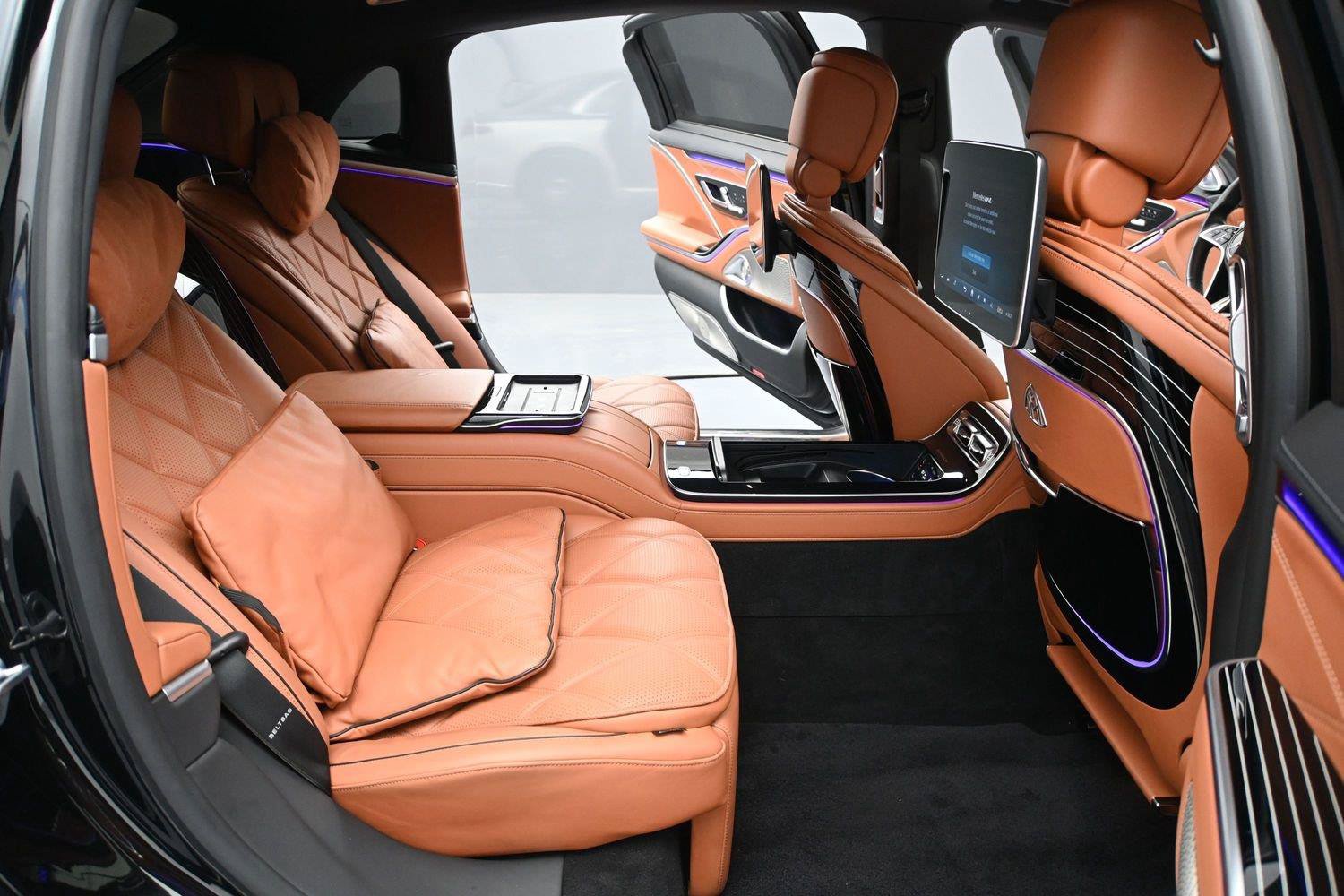 Used 2022 Mercedes-Benz Maybach S 580 4MATIC image 37