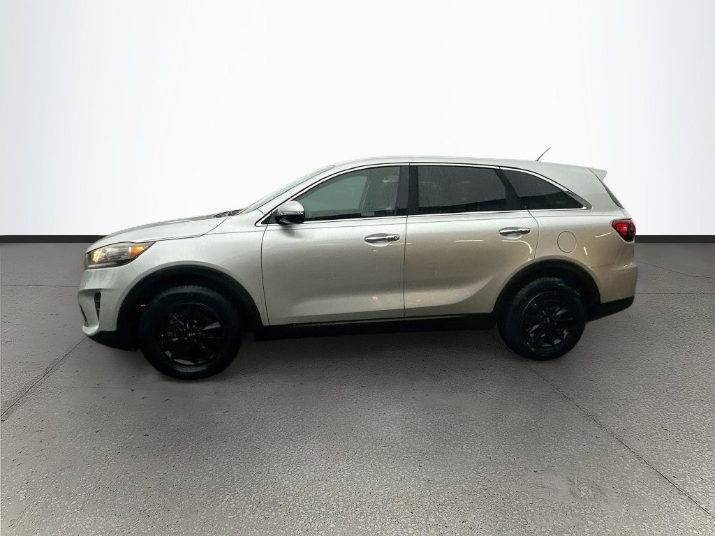 Used 2019 Kia Sorento FWD image 4