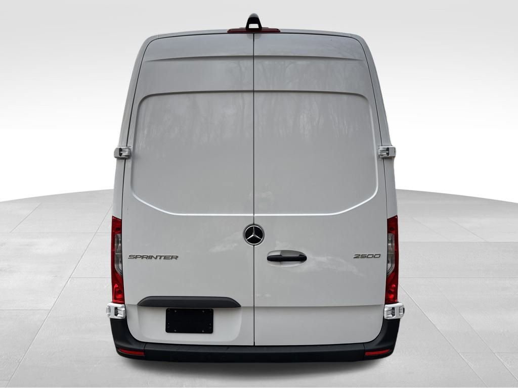 New 2025 Mercedes-Benz Sprinter 2500 image 4