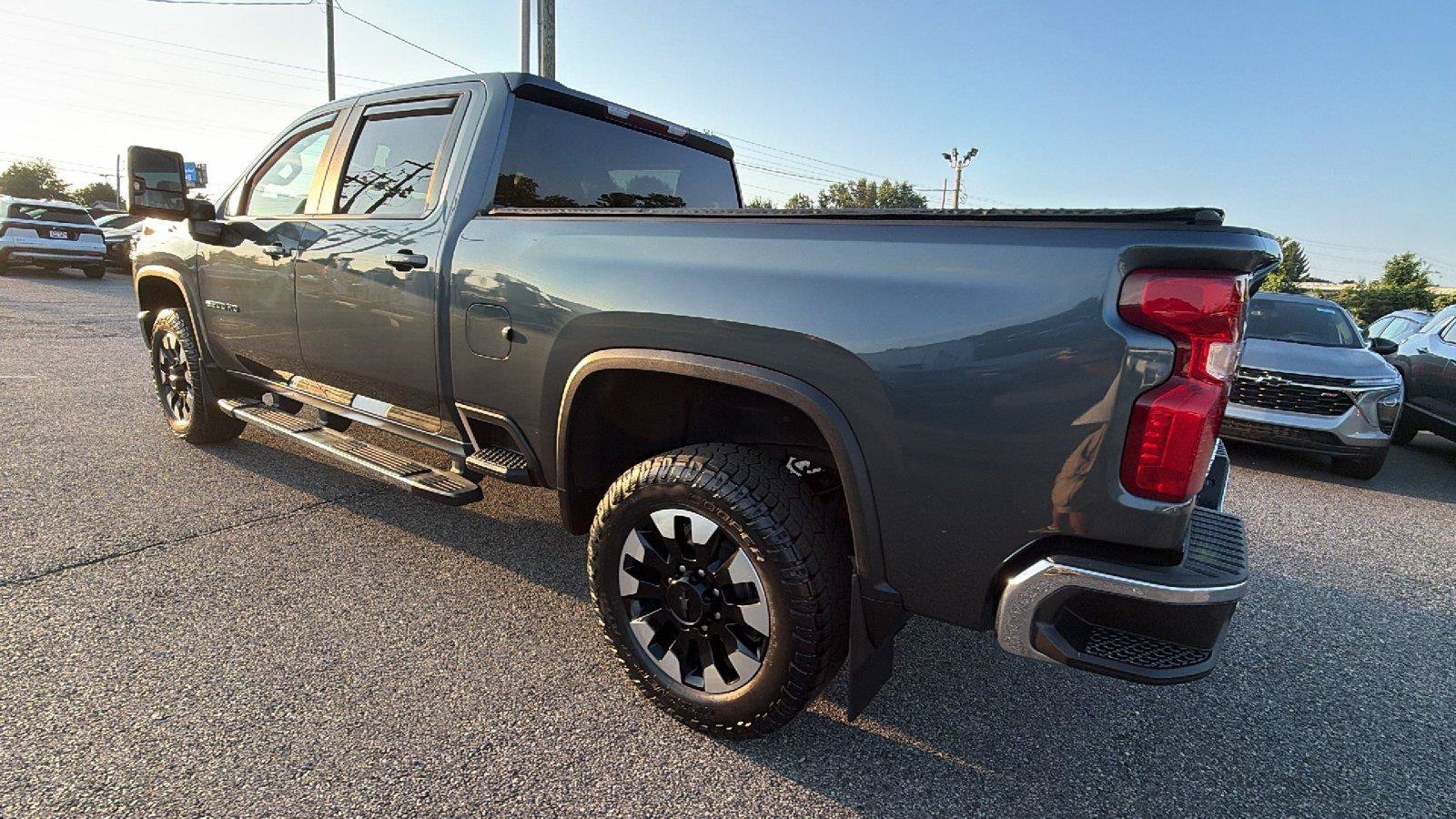 Used 2020 Chevrolet Silverado 2500 LT w/ All Star Edition AWD/4WD image 9