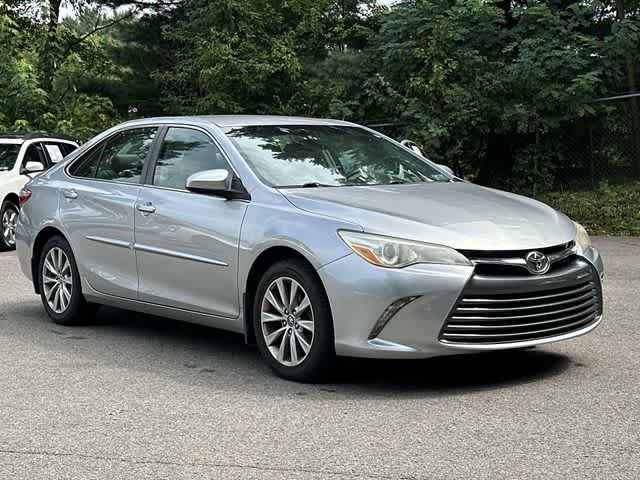 Used 2015 Toyota Camry XLE w/ Convenience Package FWD image 19