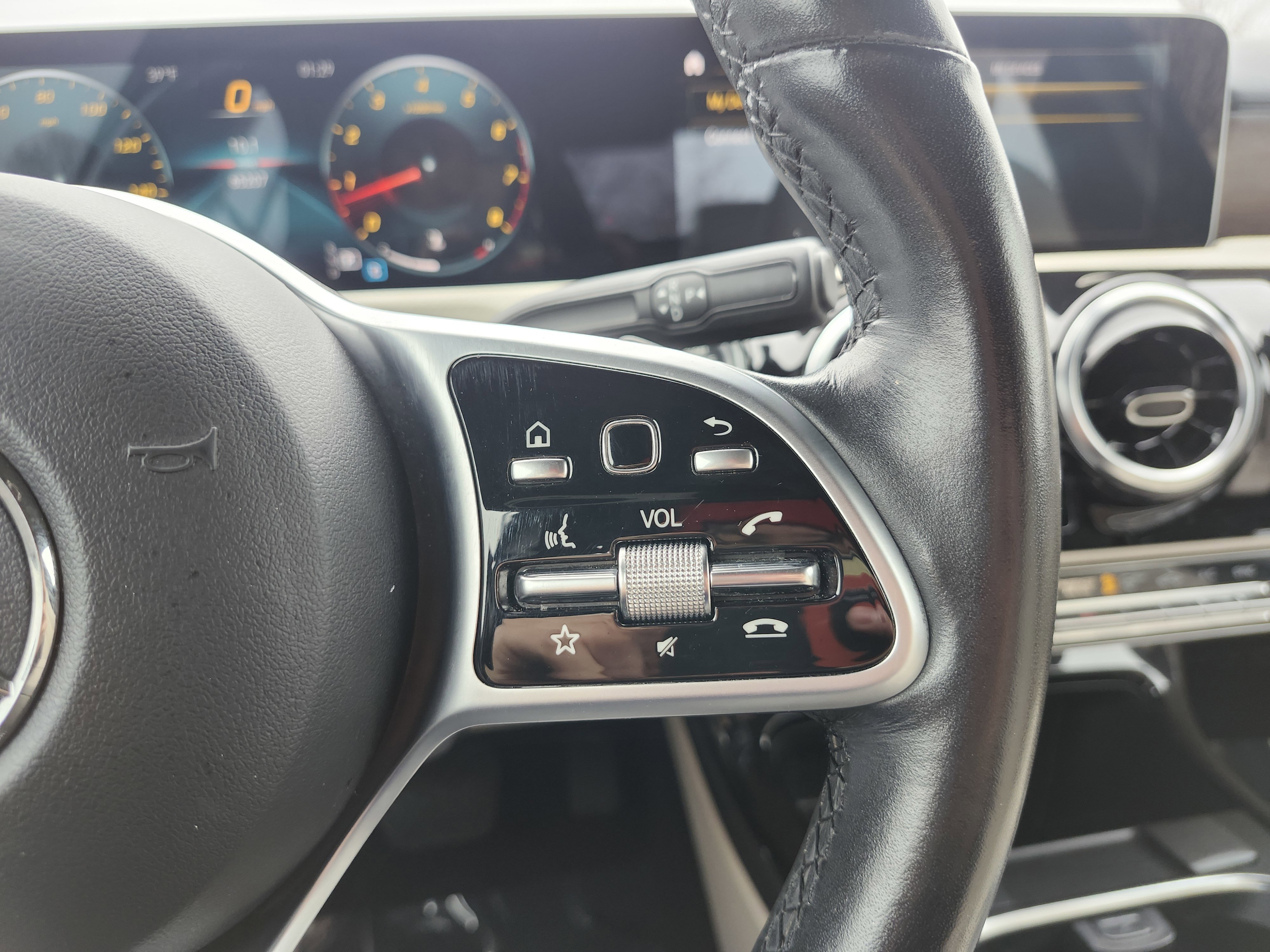 Used 2019 Mercedes-Benz A 220 A 220 image 35