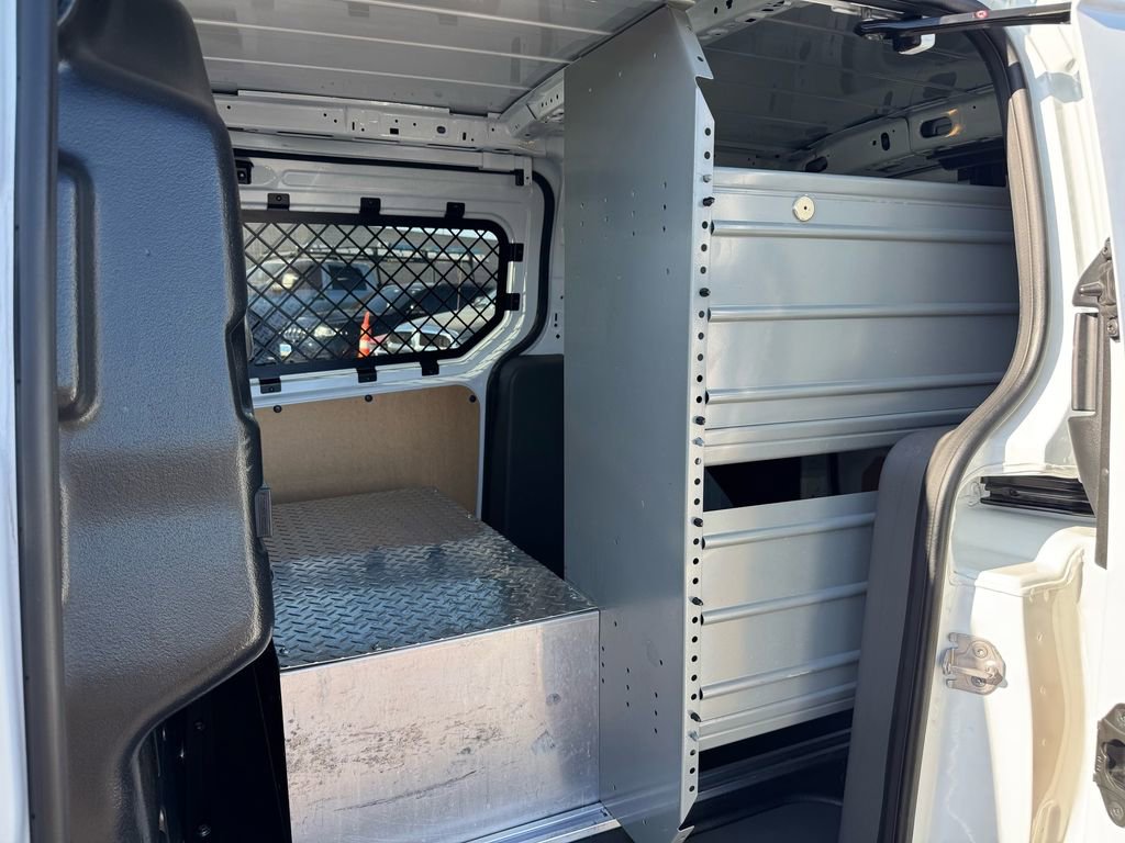 Used 2022 Ford Transit Connect XLT FWD image 17