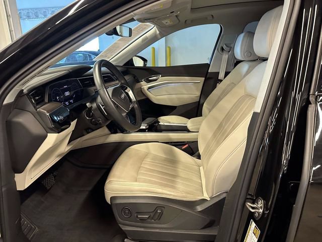 Certified 2024 Audi Q8 e-tron Premium Plus w/ Premium Plus Package AWD/4WD image 12