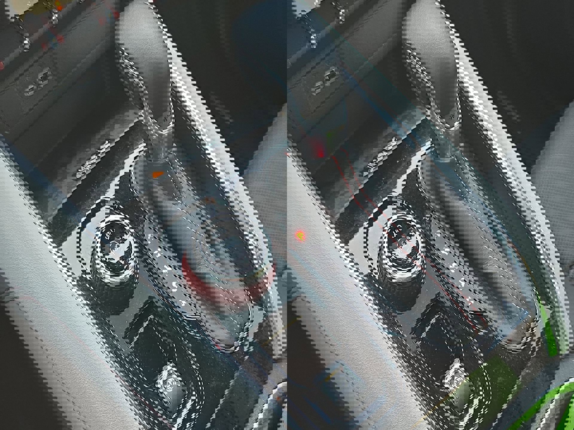 Used 2024 GMC Canyon AT4X image 20