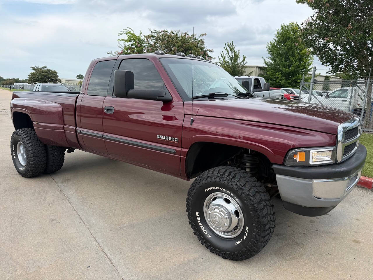 Used 2001 Dodge Ram 3500 Truck 4x4 Quad Cab image 1