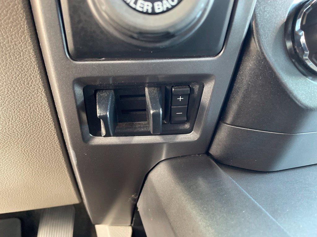 Certified 2018 Ford F150 XLT w/ Equipment Group 302A Luxury AWD/4WD image 22