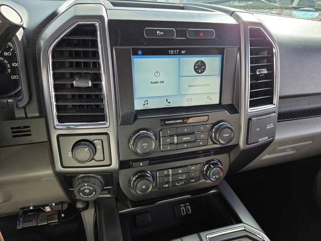 Used 2016 Ford F150 XLT w/ Equipment Group 302A Luxury image 19