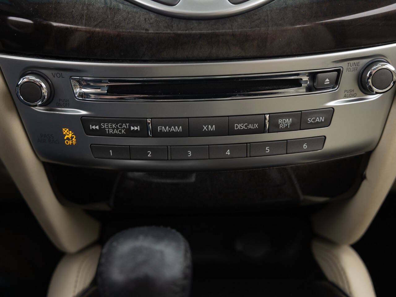Used 2015 INFINITI QX60 Luxe w/ Premium Plus Package AWD/4WD image 38