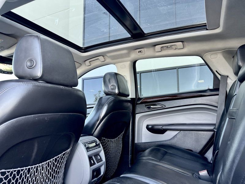 Used 2011 Cadillac SRX Premium AWD/4WD image 14