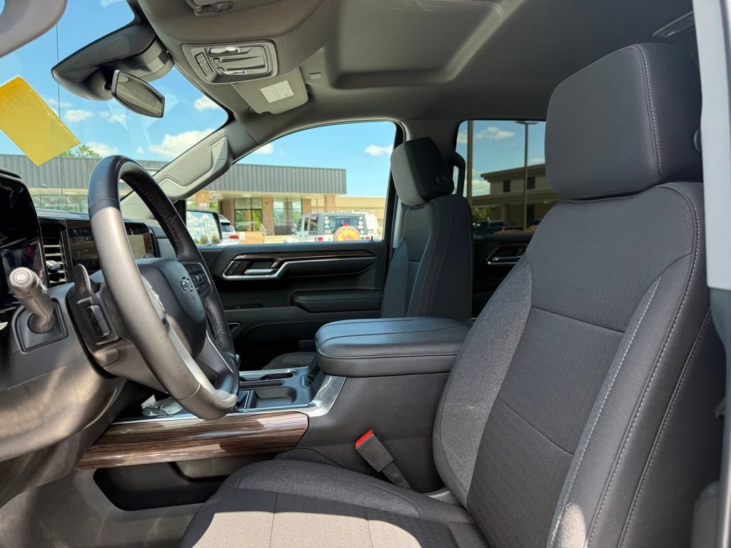 Used 2024 Chevrolet Silverado 1500 RST w/ Protection Package AWD/4WD image 26