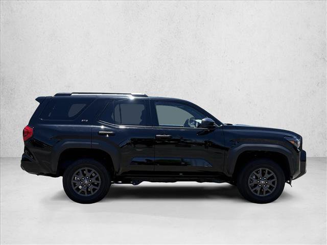 Certified 2025 Toyota 4Runner SR5 AWD/4WD image 4