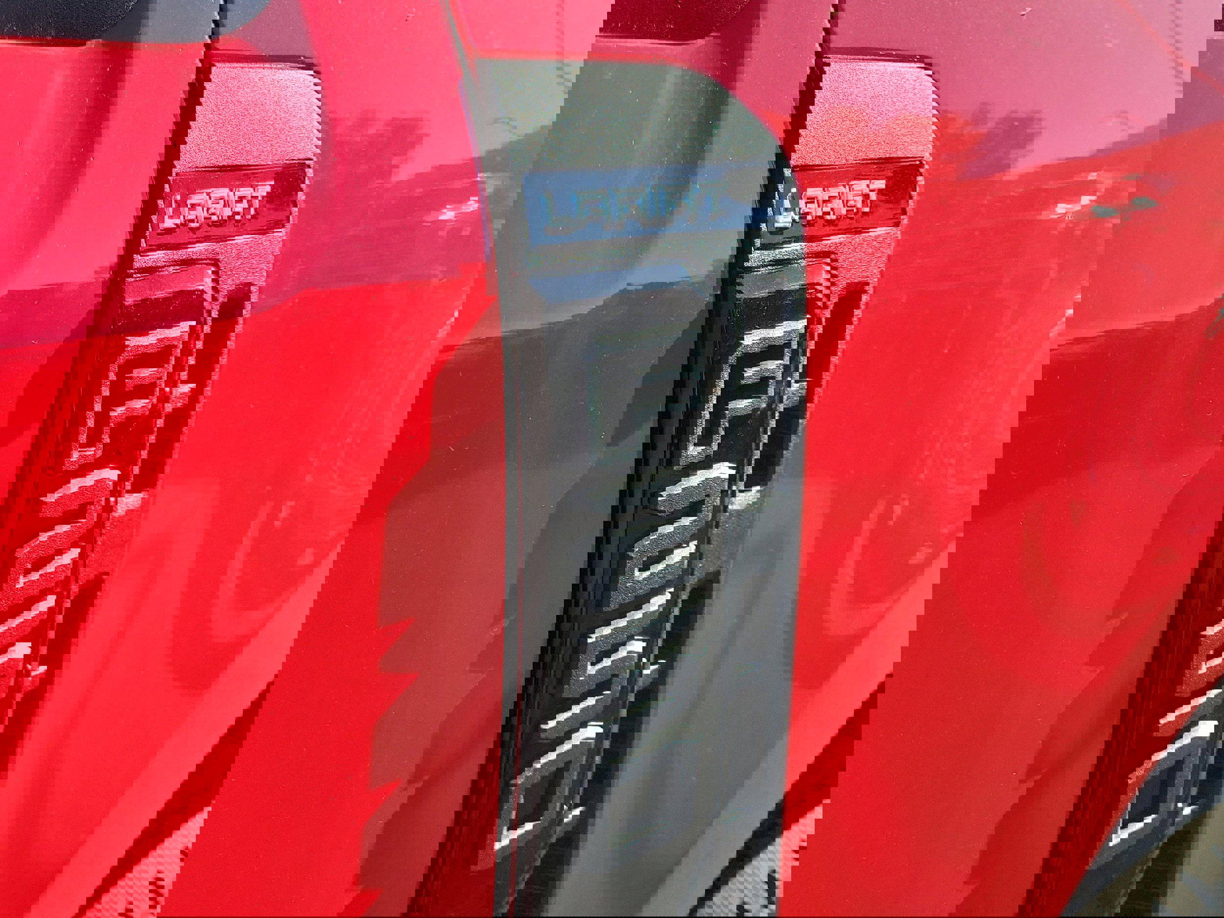 New 2026 Ford F250 Lariat w/ Black Appearance Package image 6