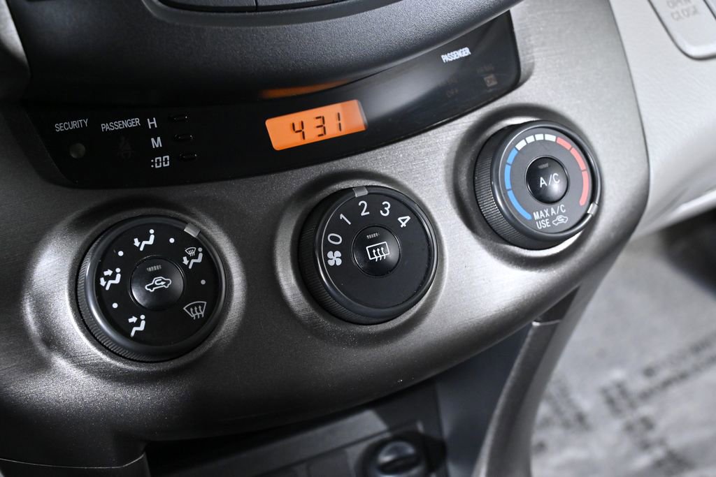 Used 2009 Toyota RAV4 2WD image 13