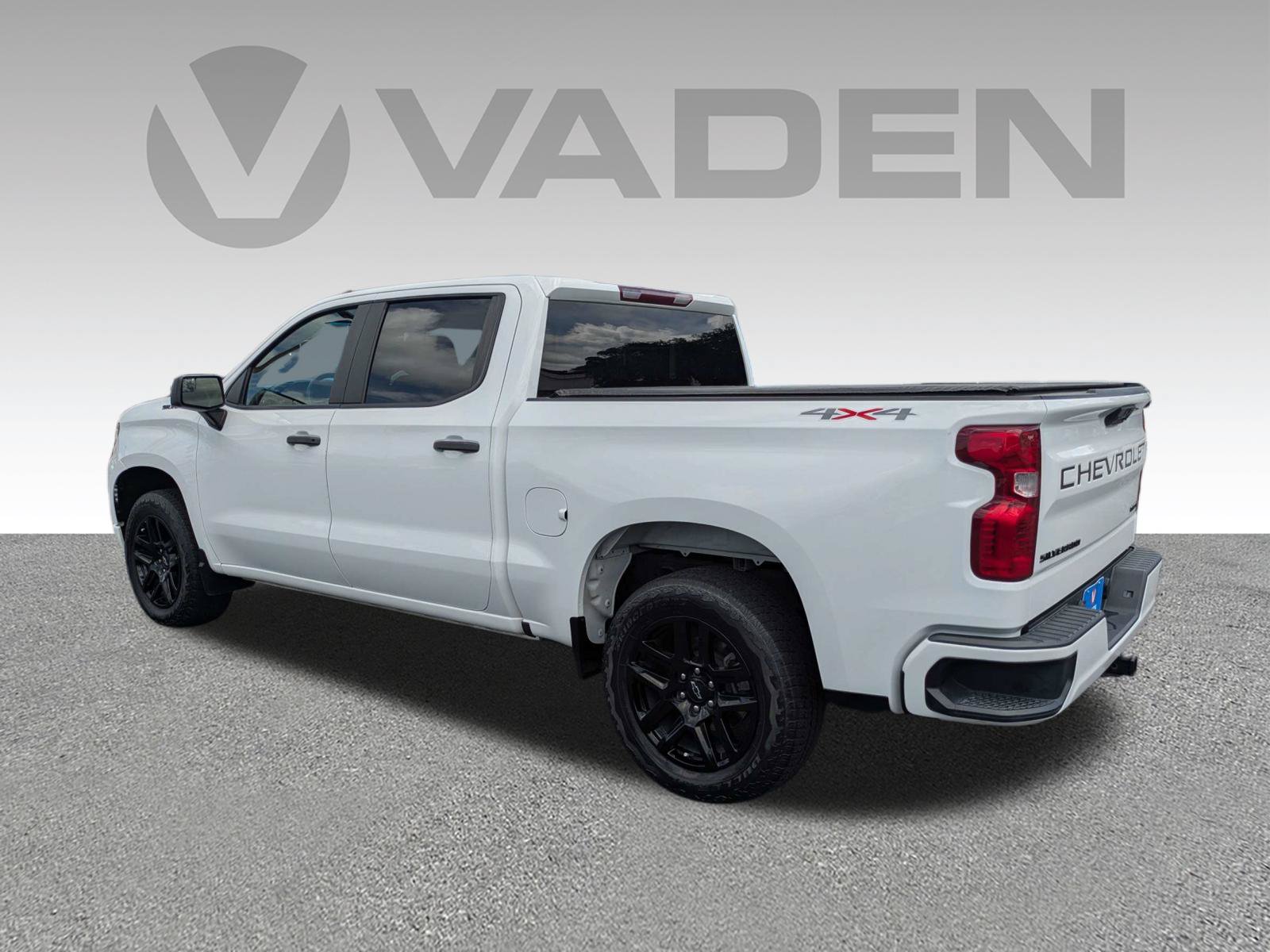 Used 2023 Chevrolet Silverado 1500 Custom w/ LPO, Dark Essentials Package AWD/4WD image 25