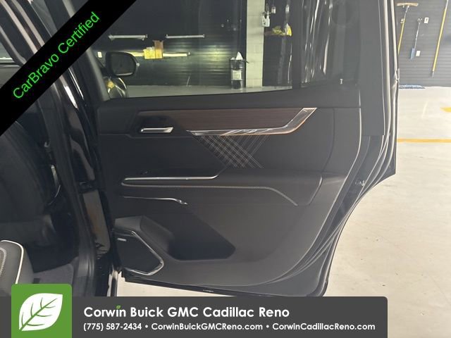 Certified 2024 GMC Acadia Denali w/ Super Cruise Package image 31