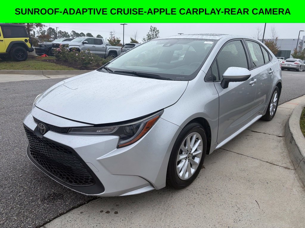 Used 2022 Toyota Corolla LE FWD image 1