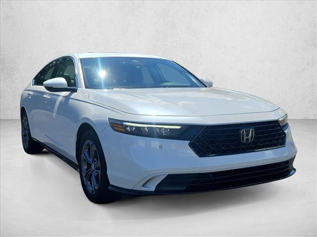 Certified 2025 Honda Accord EX-L image 3
