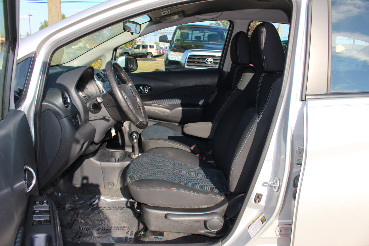 Used 2014 Nissan Versa Note SV image 15