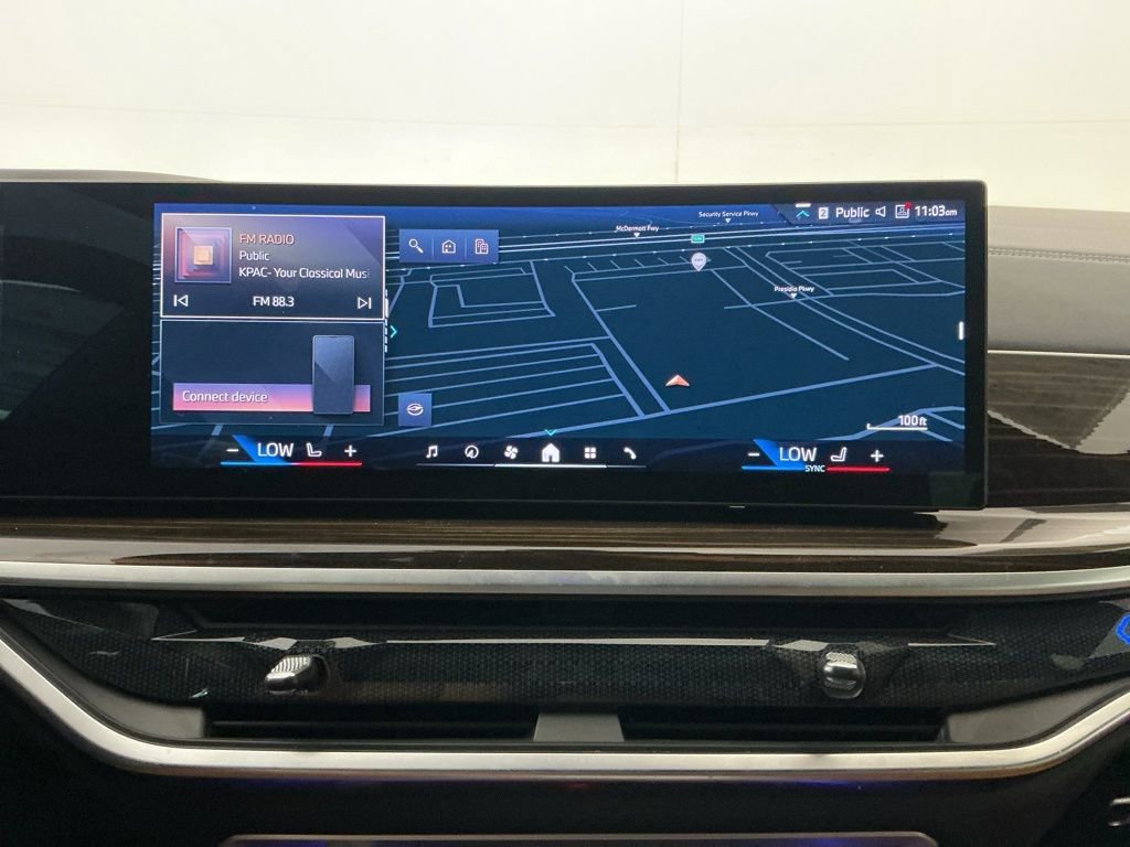 Certified 2024 BMW X5 sDrive40i w/ Parking Assistance Package RWD image 11