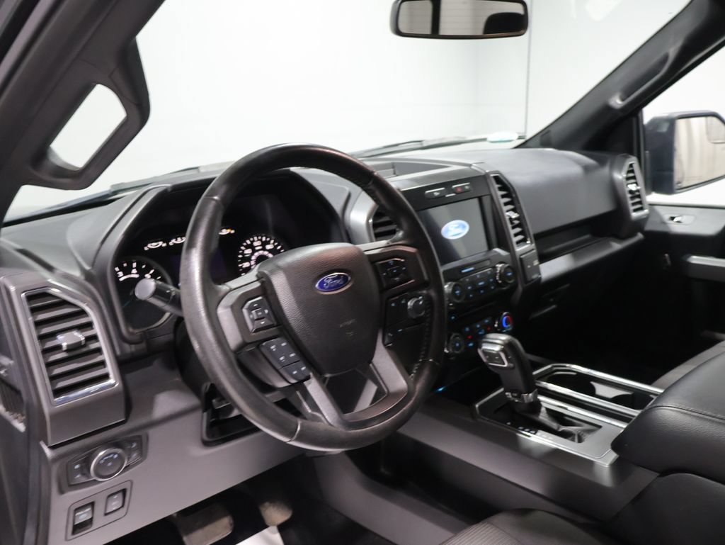 Used 2017 Ford F150 XLT w/ Equipment Group 302A Luxury AWD/4WD image 16