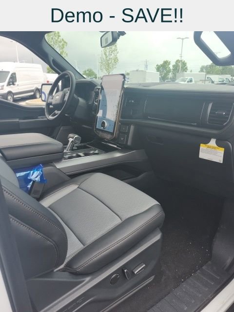 New 2025 Ford F150 Lightning Lariat image 28