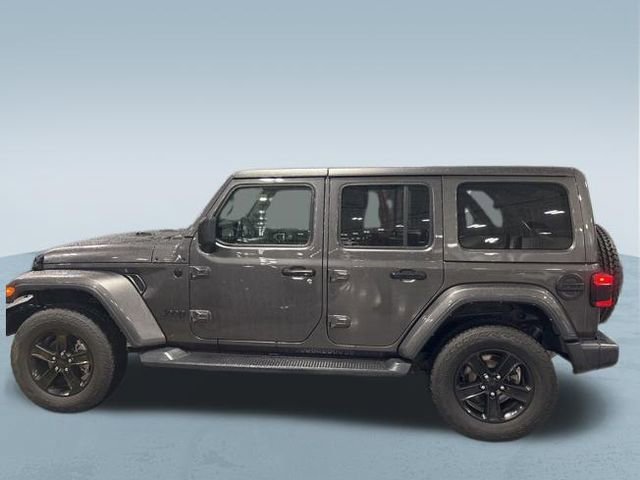 Used 2021 Jeep Wrangler Unlimited Sahara AWD/4WD image 12