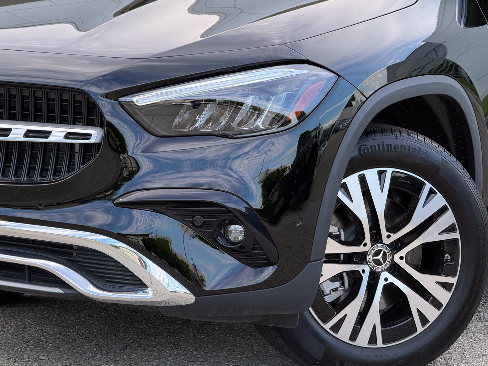 Used 2025 Mercedes-Benz GLA 250 image 3