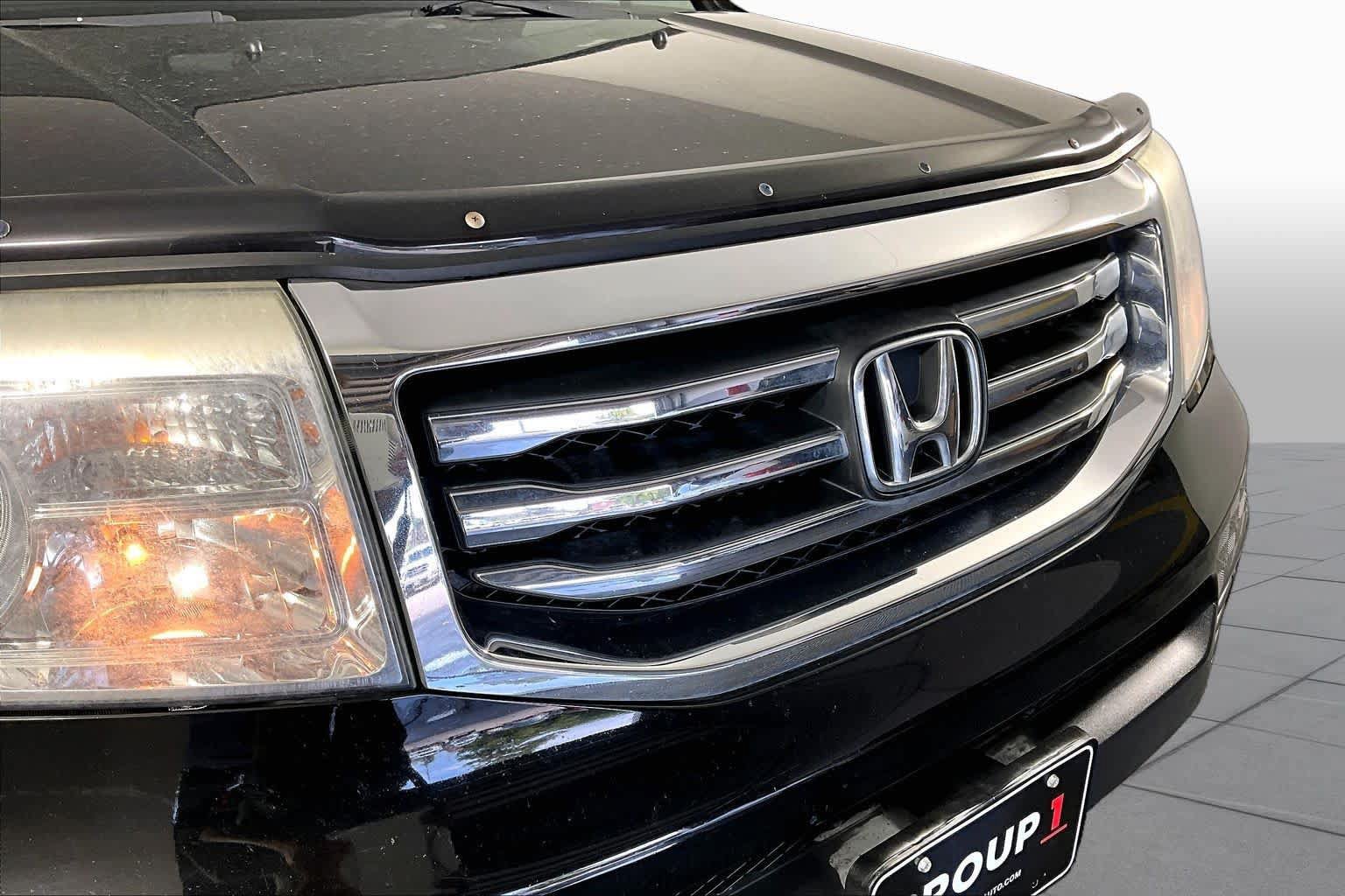 Used 2015 Honda Pilot Touring image 28