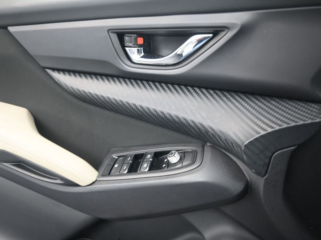 Used 2023 Subaru Ascent Premium w/ Convenience Package image 12