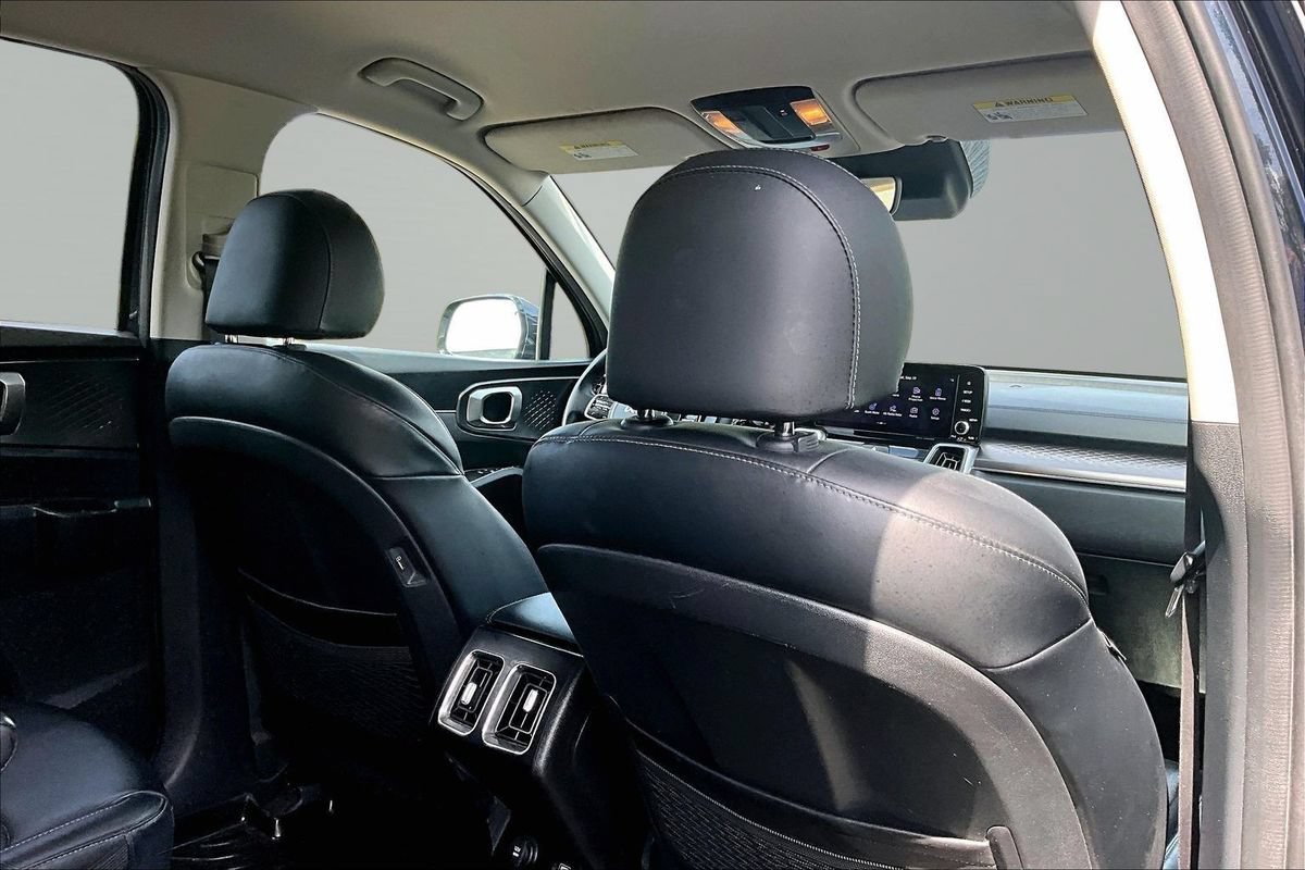 Used 2022 Kia Sorento S AWD/4WD image 16