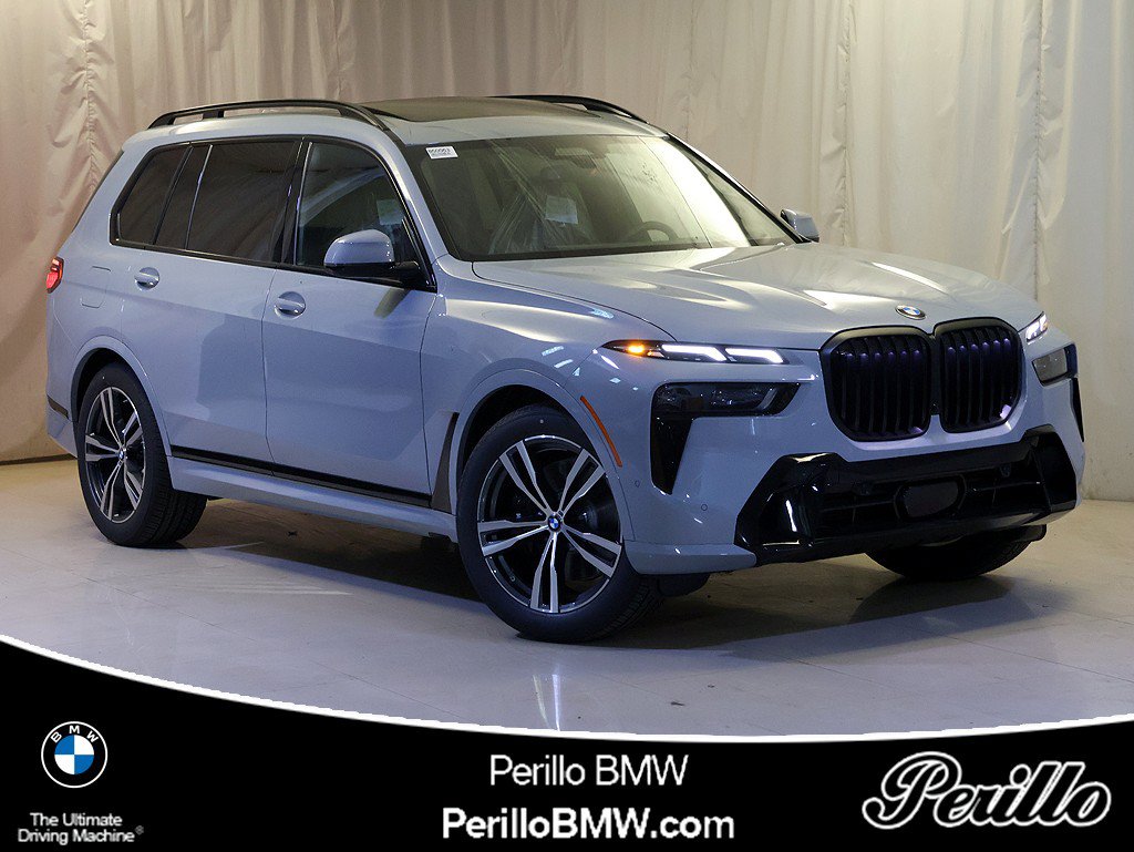 New 2027 BMW X7 xDrive40i w/ M Sport Package AWD/4WD image 1