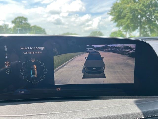 Certified 2025 Cadillac XT4 Premium Luxury FWD image 24