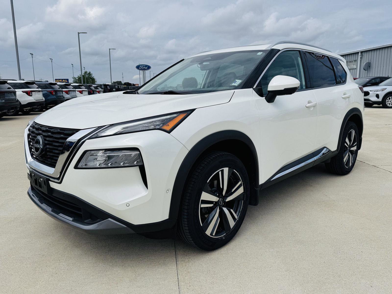 Used 2023 Nissan Rogue SL w/ SL Premium Package AWD/4WD image 37