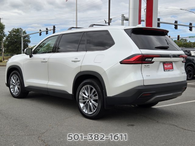 Used 2024 Toyota Grand Highlander AWD image 7