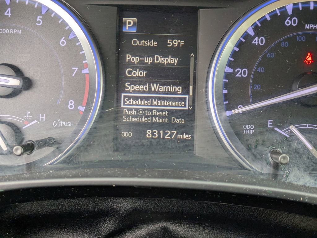 Used 2019 Toyota Highlander SE image 18