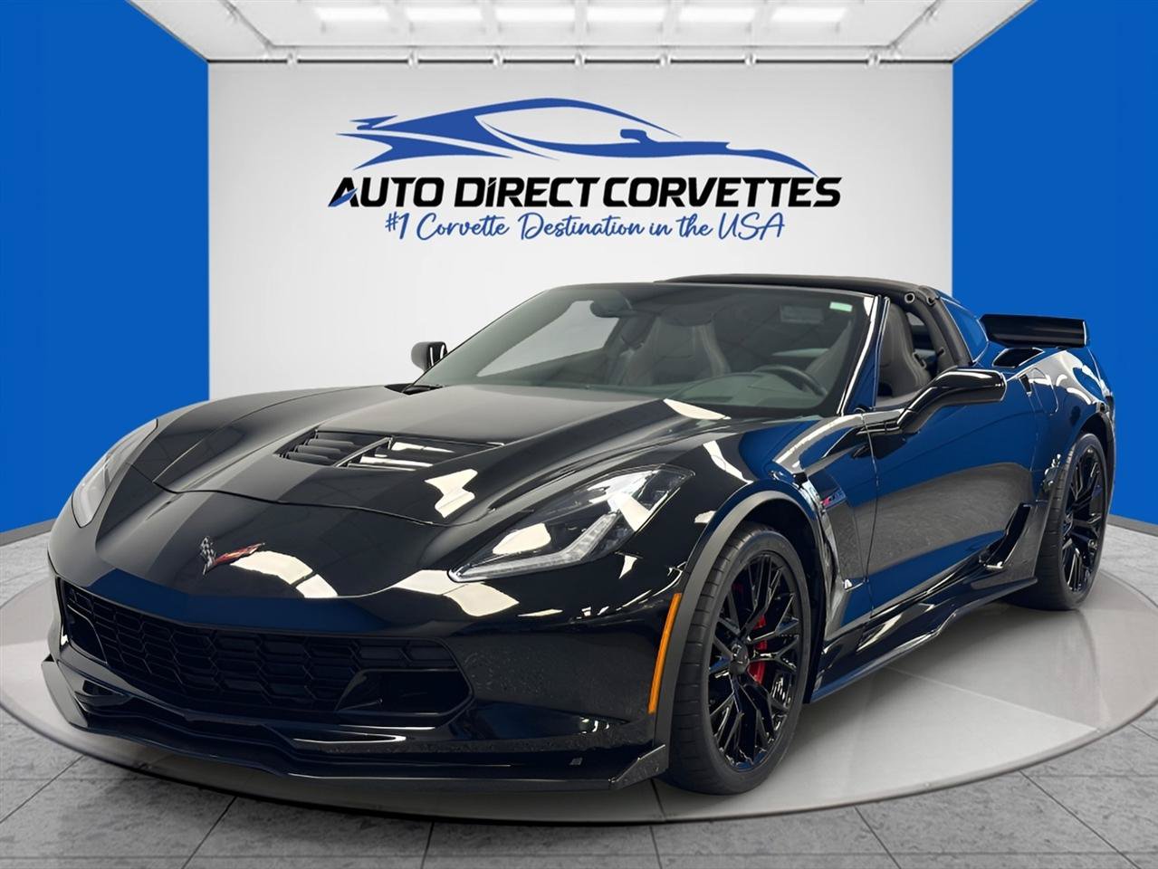 Used 2018 Chevrolet Corvette Z06 RWD image 1
