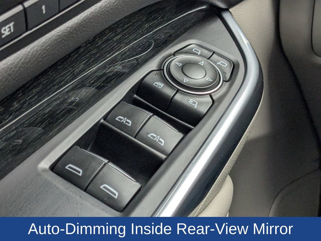 Used 2021 Cadillac XT4 Premium Luxury w/ Cold Weather Package image 24